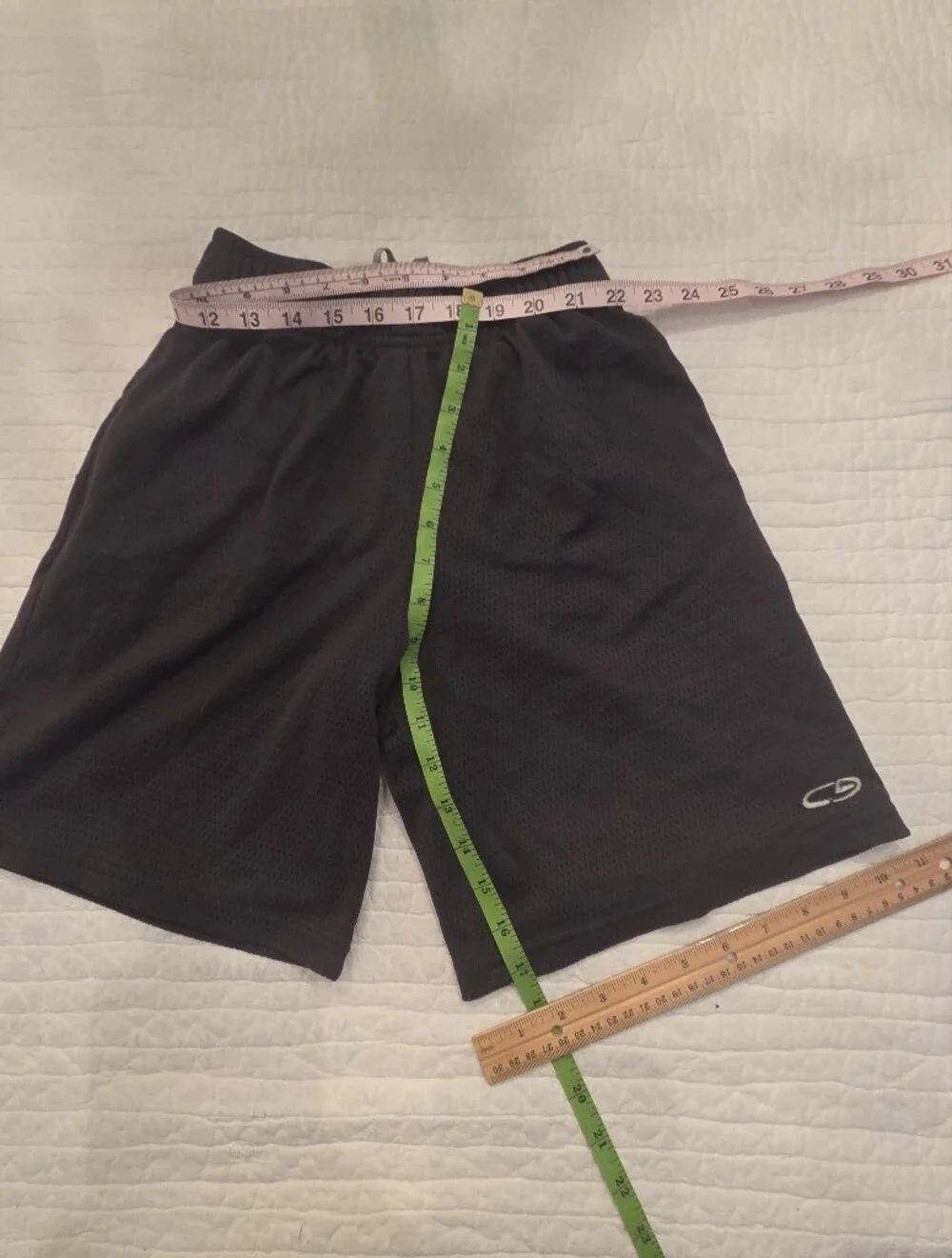 Champion Black Mesh Kids Athletic Shorts Size M( 8 - 10)